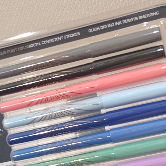 TUL FL Series Fine Liner Assorted Pens - Picture 5 of 6